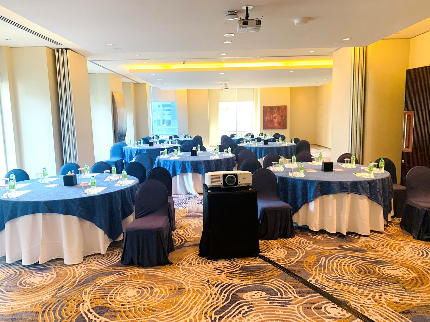 Yasmin Hall (Meeting Room 537)
