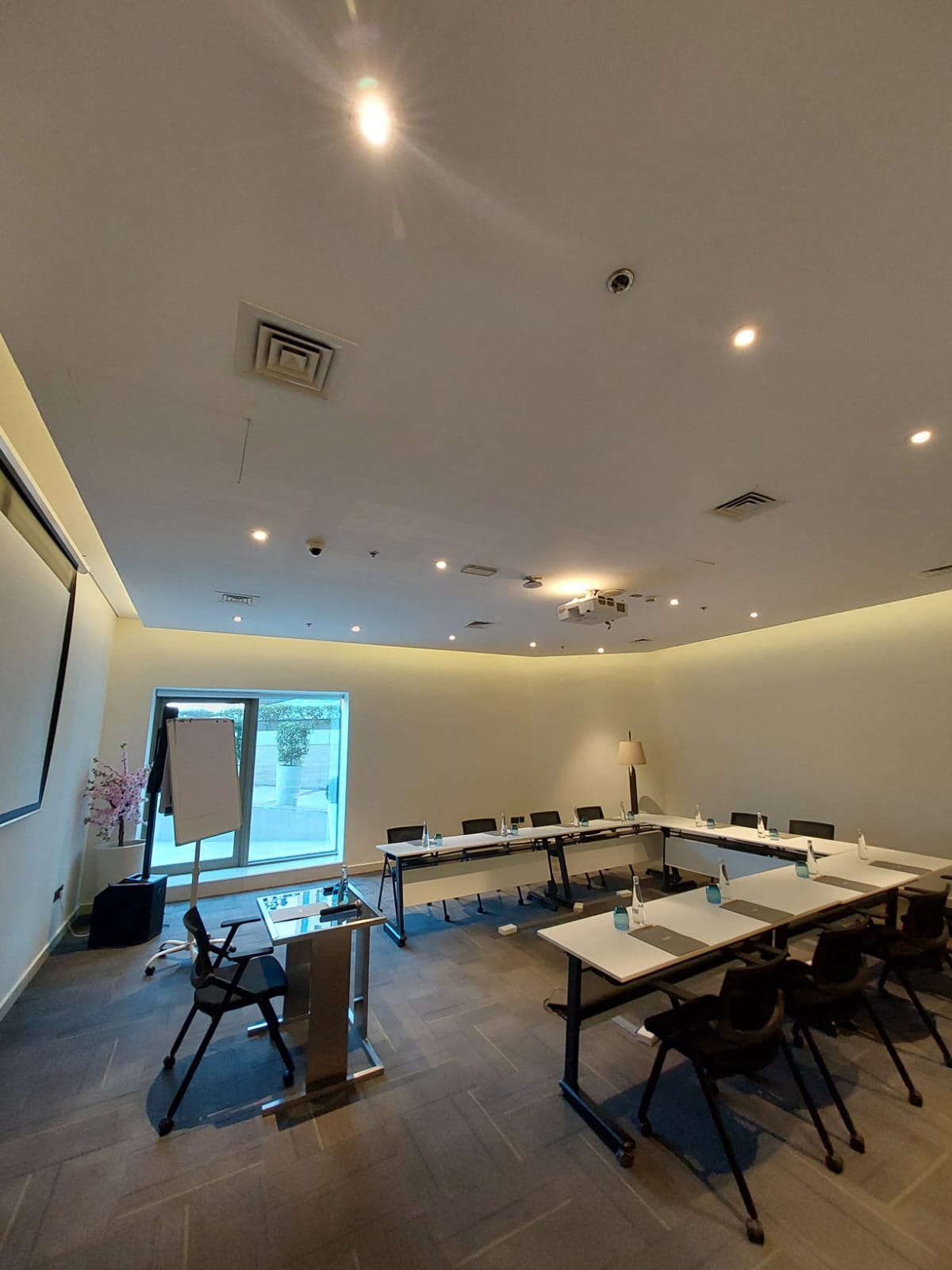 Bahrain (Meeting Room 1375)