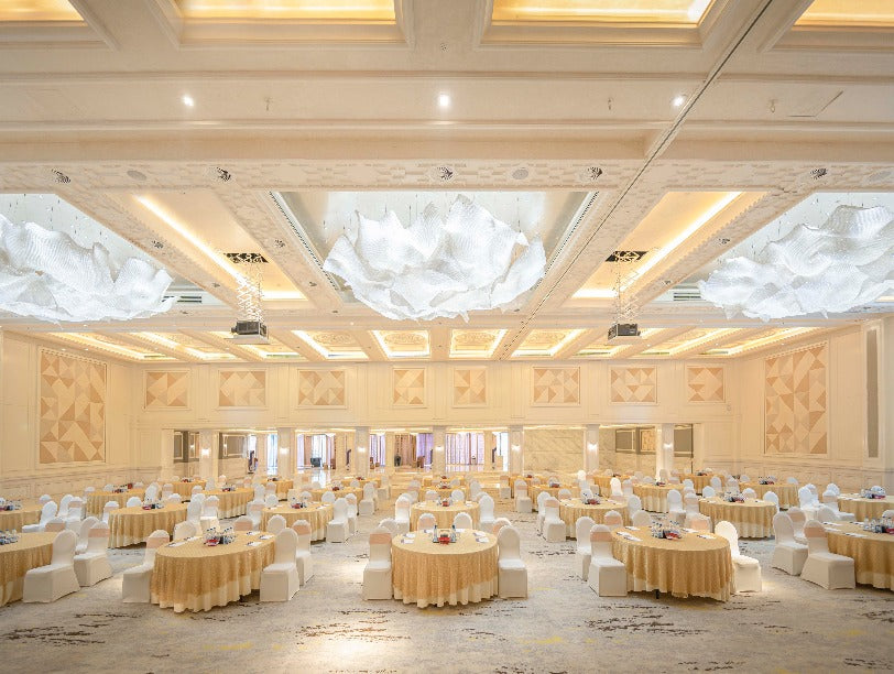 Crystal Ballroom (Ballroom 302)