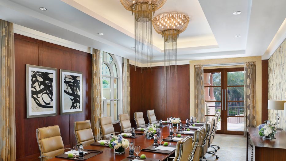 Dana Boardroom (Meeting Room 416)