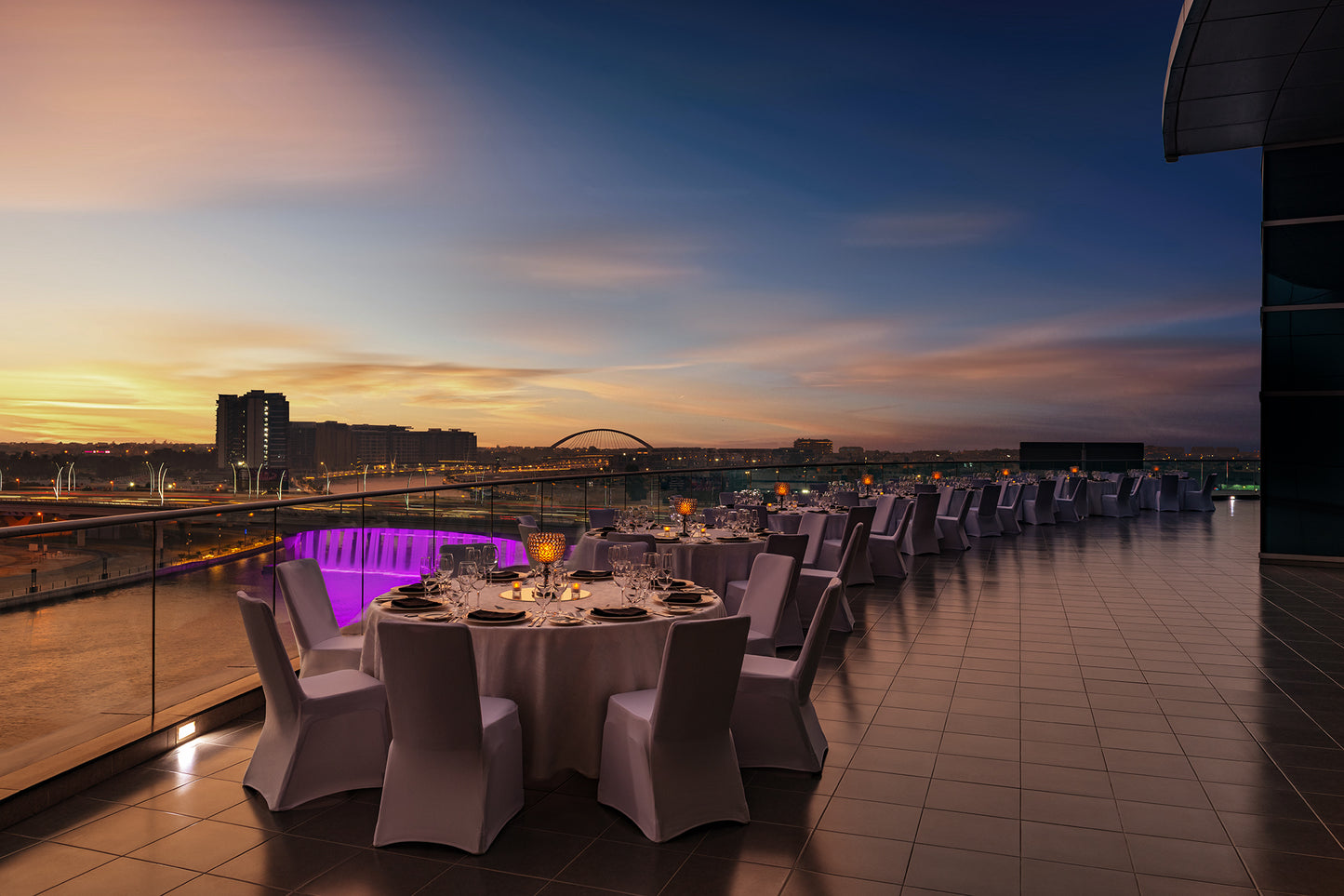 Emirates (Ballroom 497)