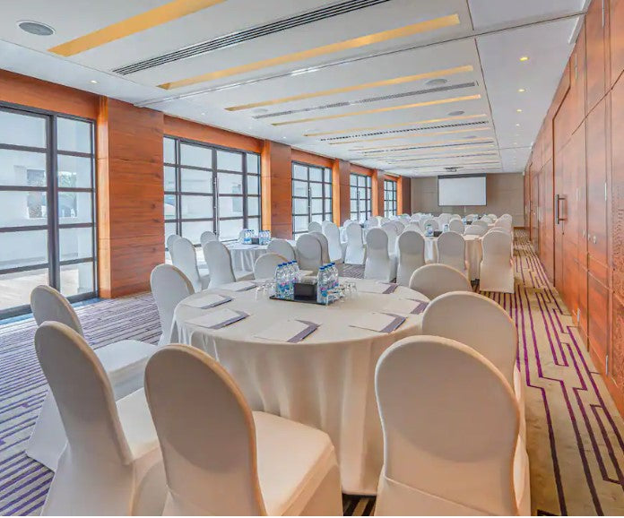 Jade Meeting Room (Meeting Room 556)