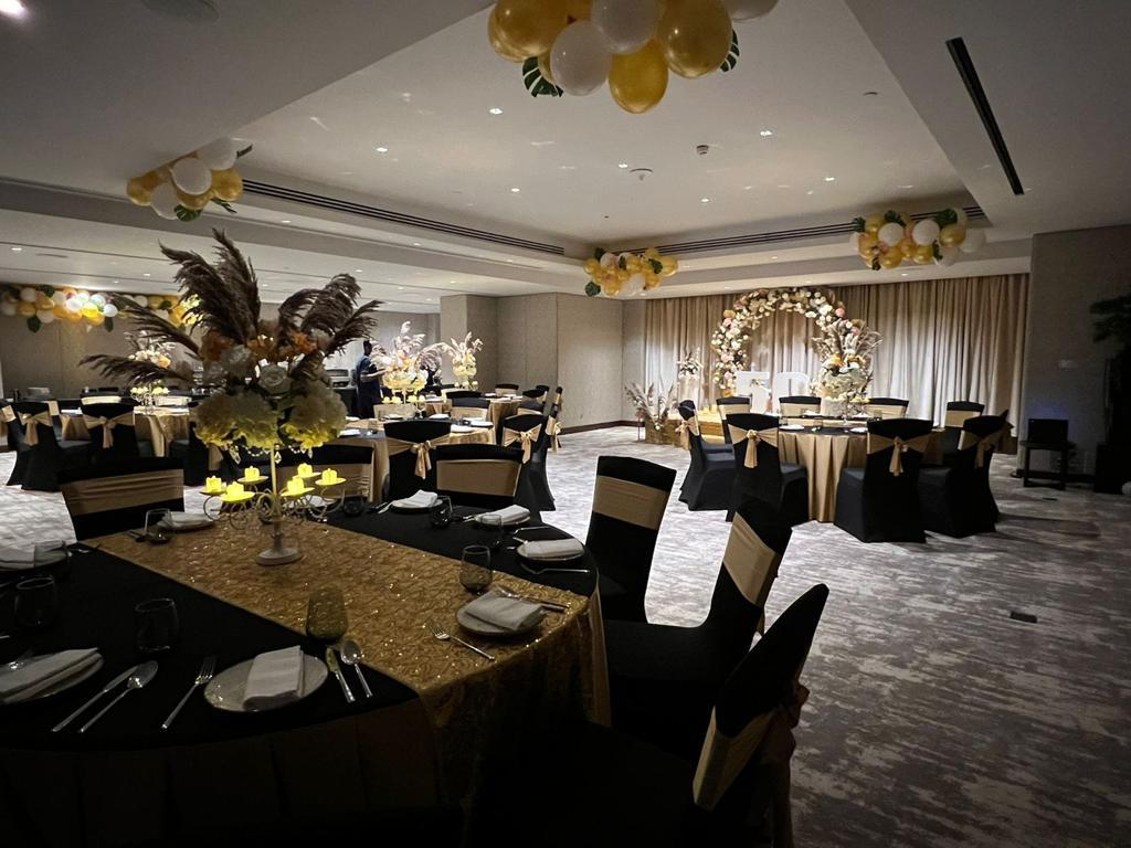Ballroom (Ballroom 614)
