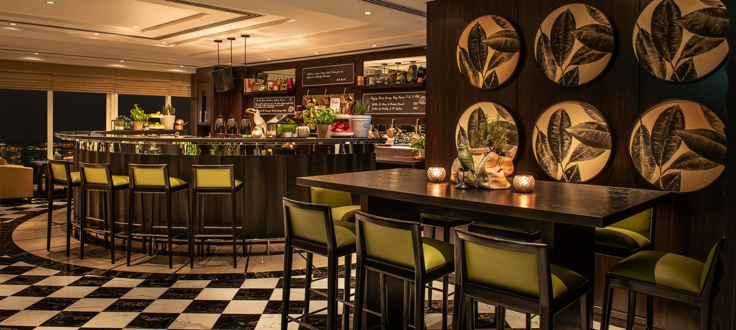 Bar 44 (Bar 1310)