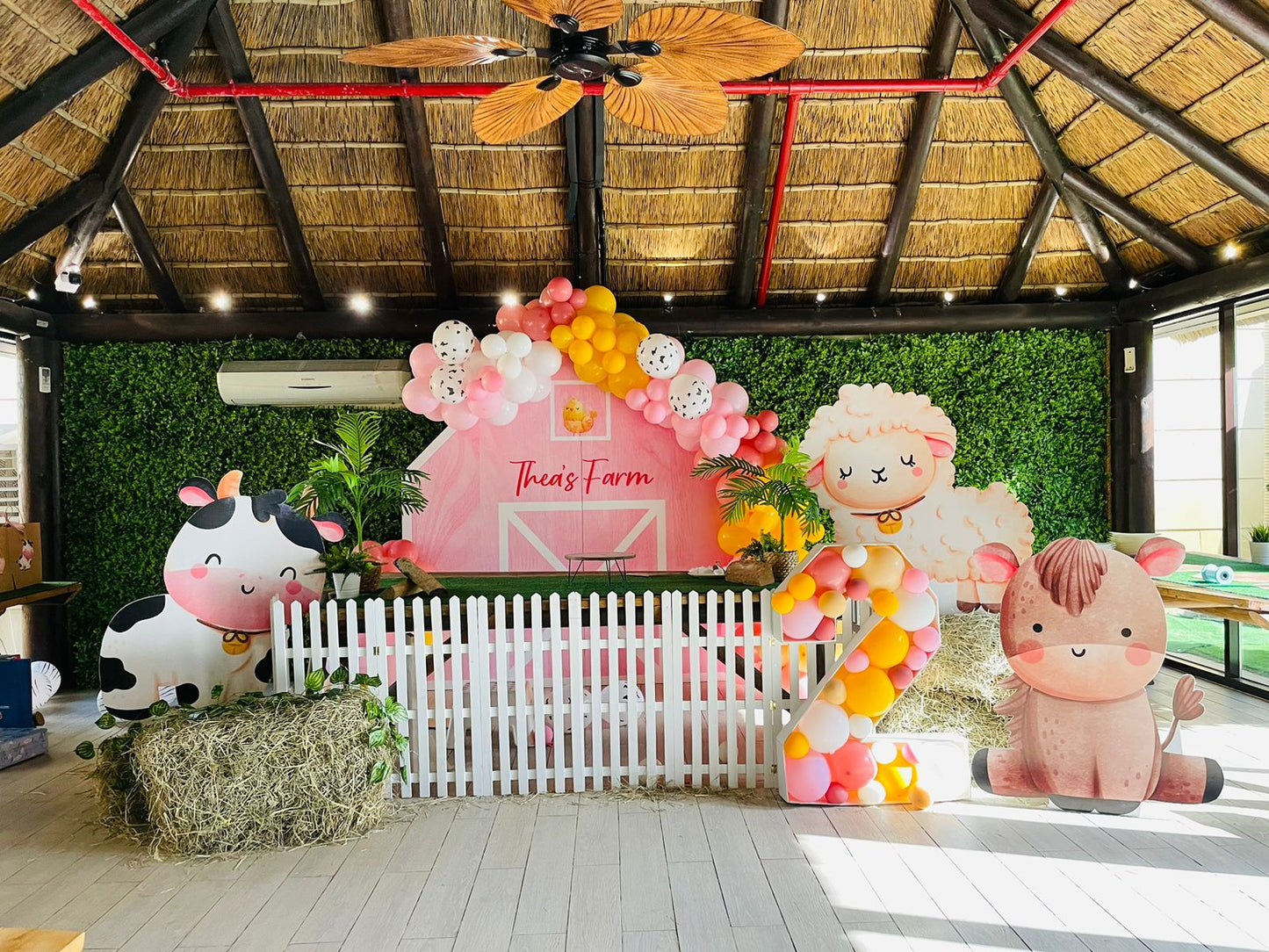 Thea's Farm Theme Birthday Decor