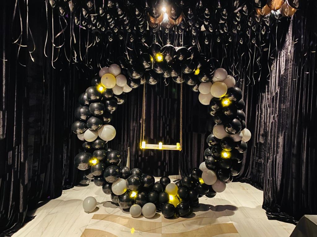 Black Gold Decor