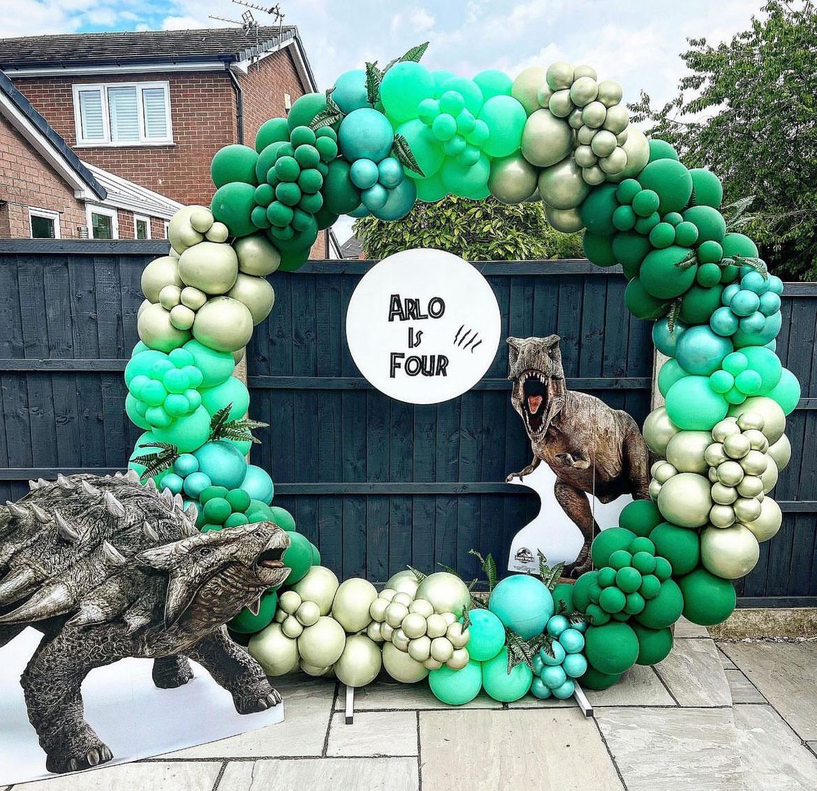 Dinosaur Theme Birthday Decor