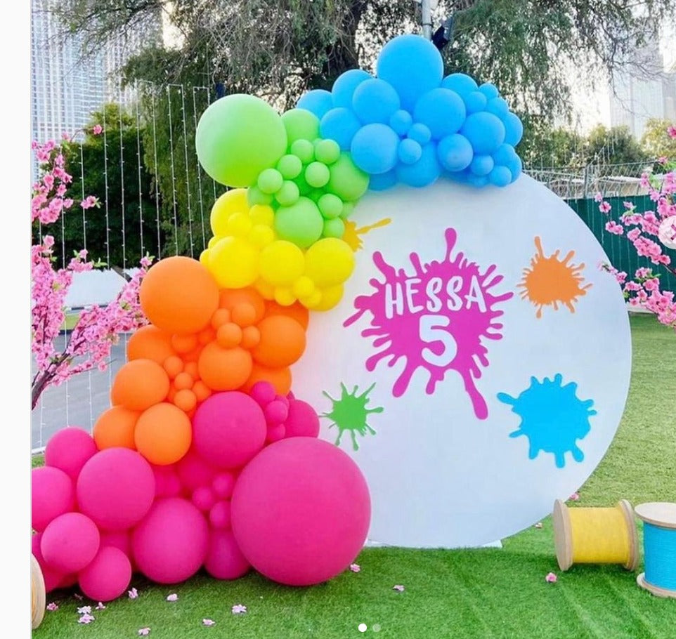 Hessa 5 Round Decor