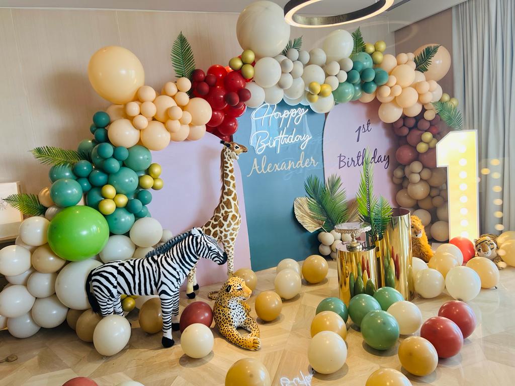Jungle Safari Theme