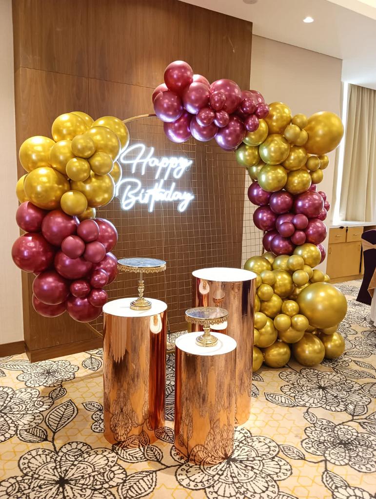 Mesh Birthday Theme Decor