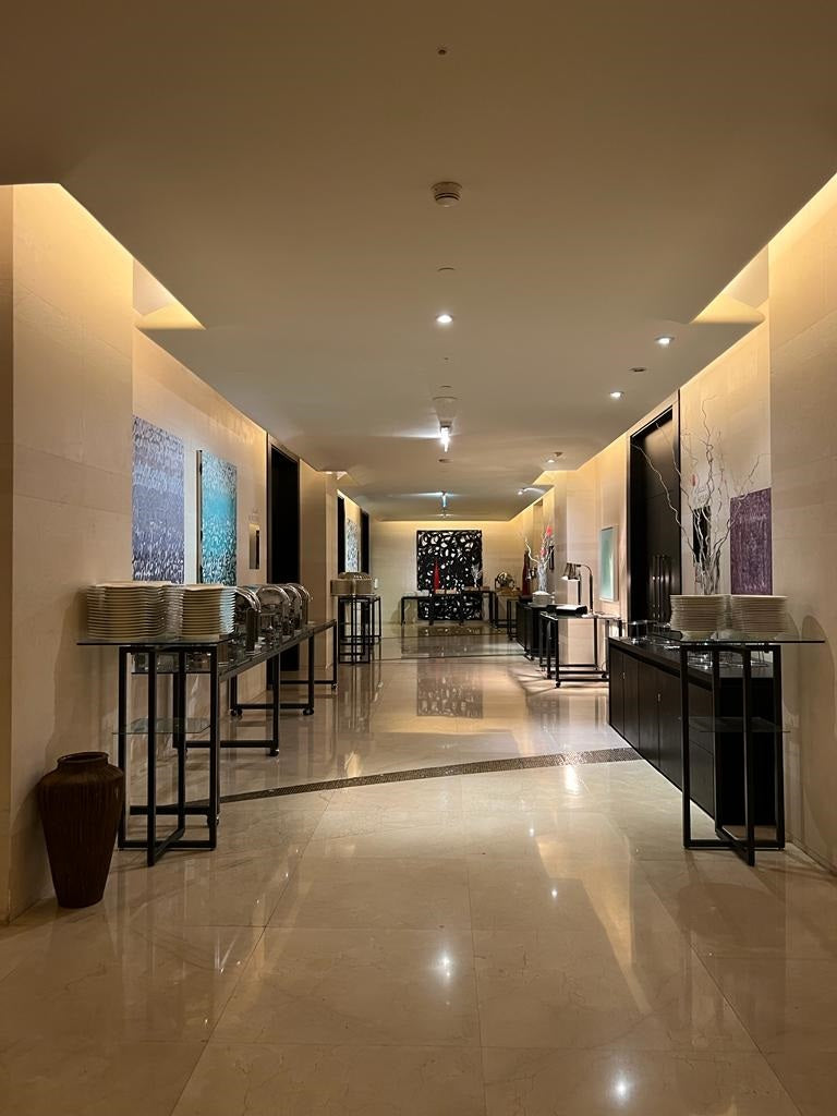 Al Bustan (Ballroom 1363)