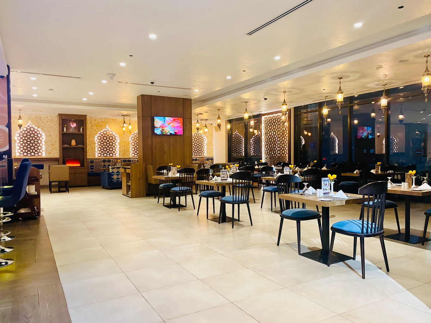 Arabesque (Restaurant Event space 334)