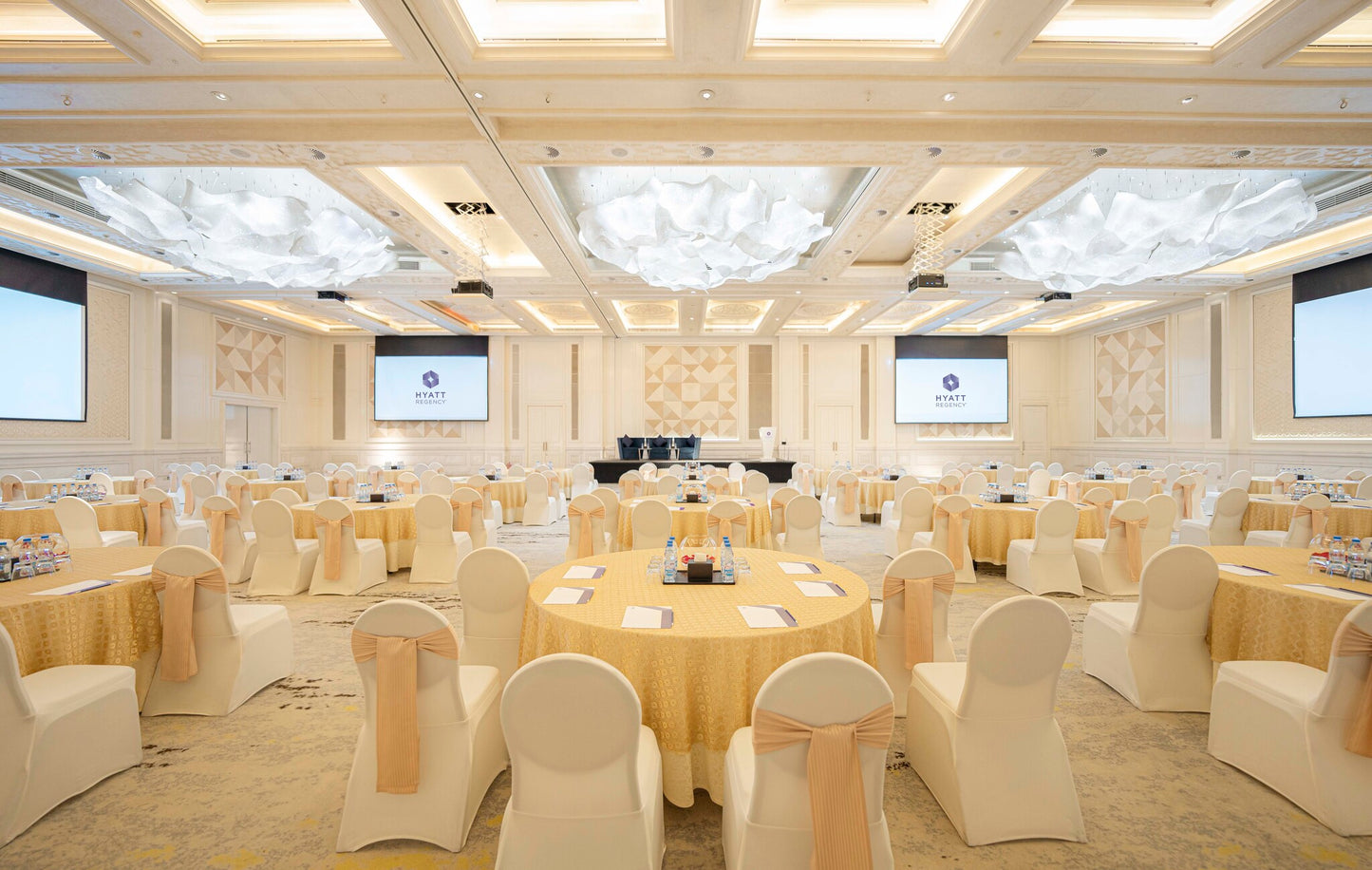Crystal Ballroom B (Ballroom 943)