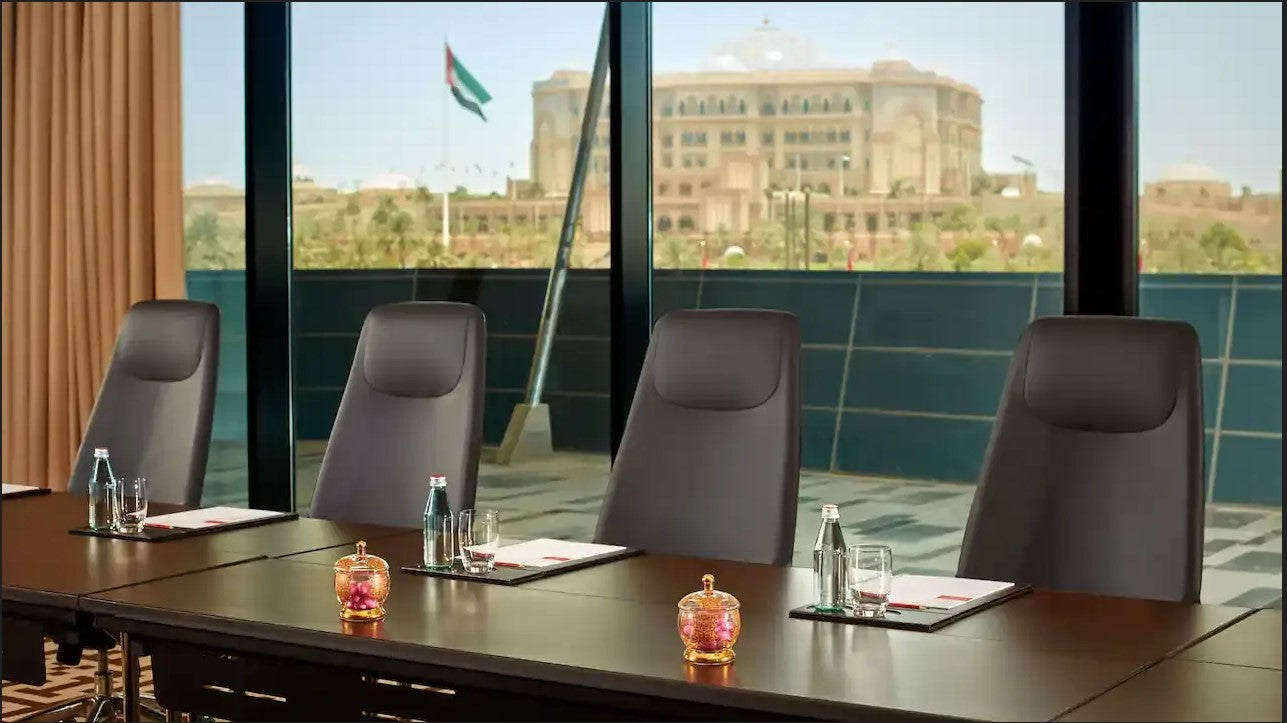 Boardroom 2 (Meeting Room with Terrace 181)