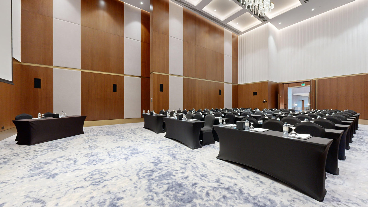 M Ballroom (Ballroom 1300)