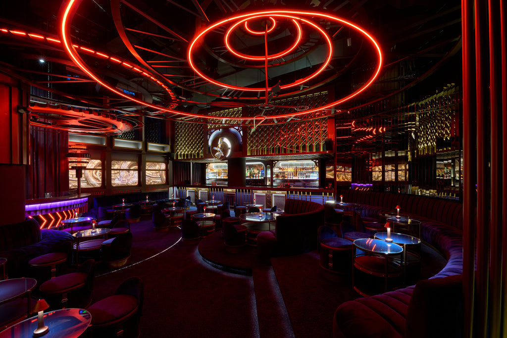 Voyage at Amelia (Lounge 1190)