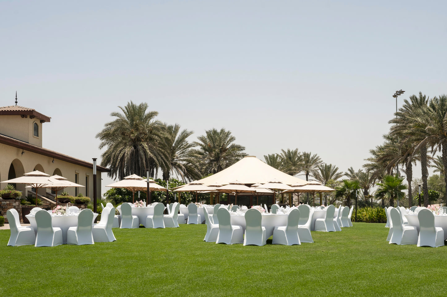 Dolphin Lawn+Dolphin Bar (Lawn 1292)
