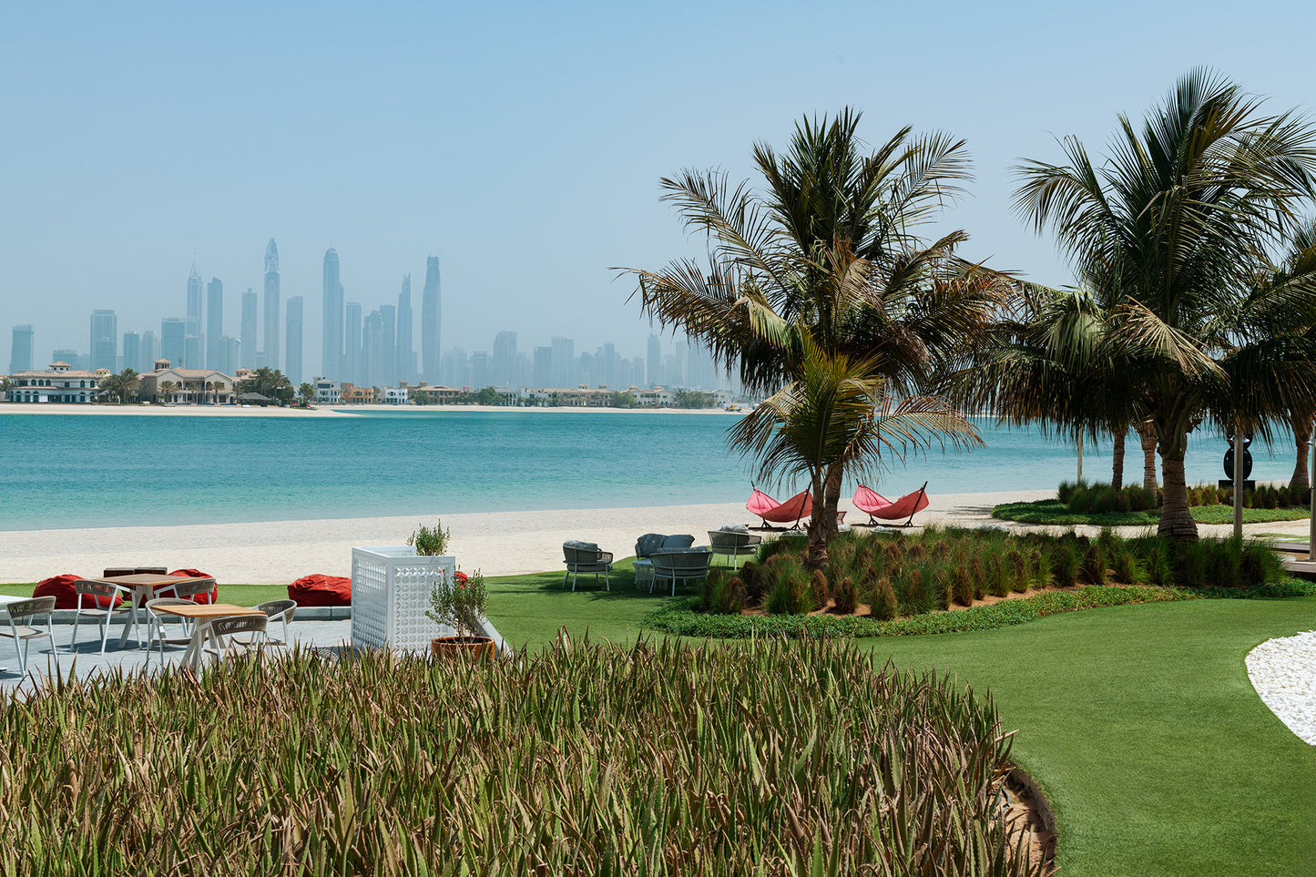 Fluid Beach Club (Beach Area 401)