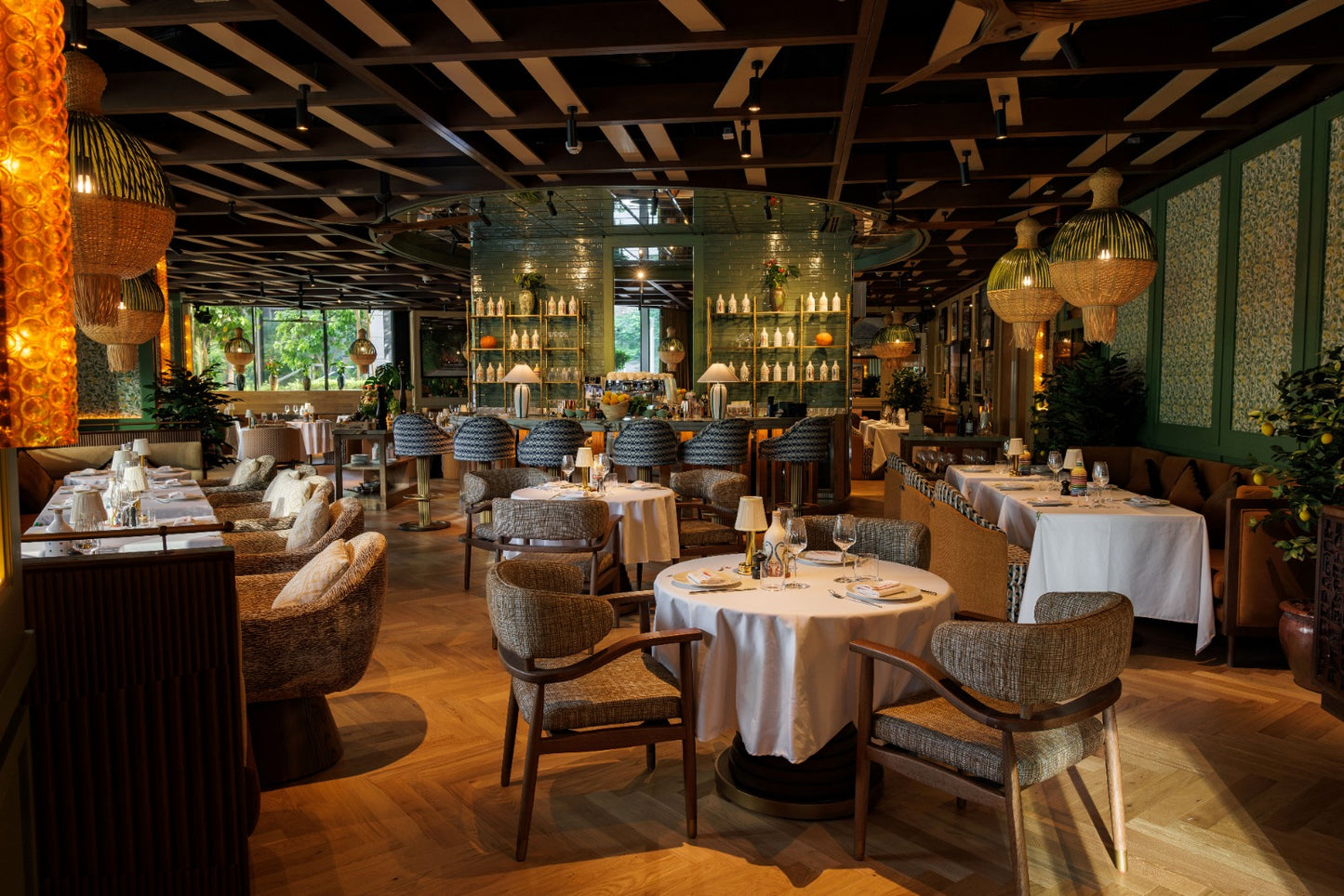 Main Restaurant (Arrogante)
