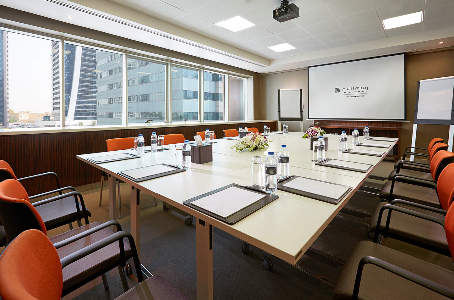 Jebel Ali (Meeting Room 385)