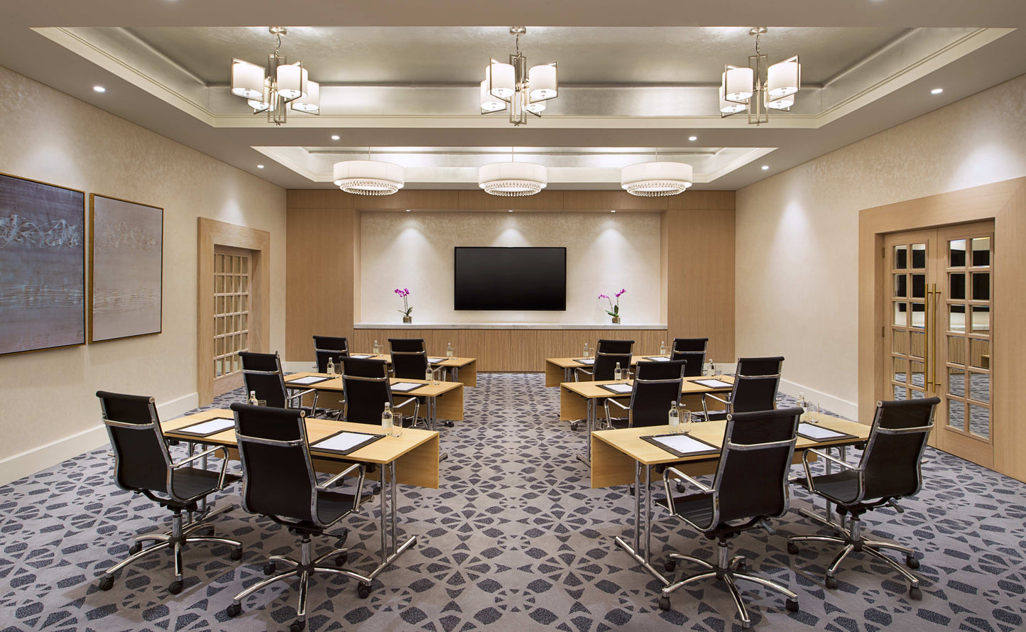 Marina 1 (Meeting Room 409)