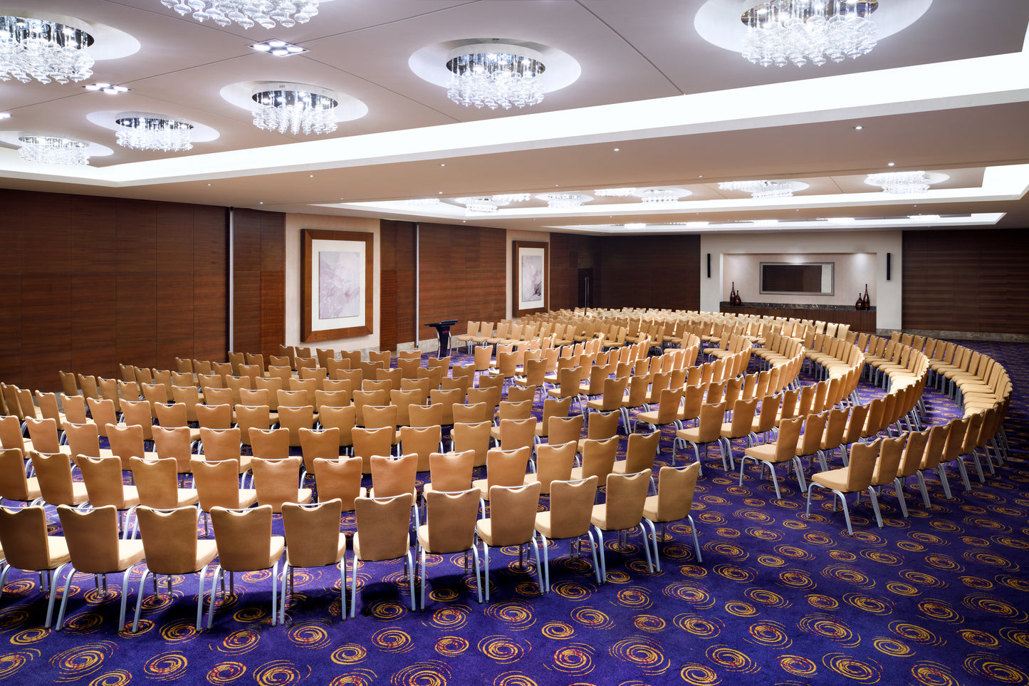 Melrose (Ballroom 382)