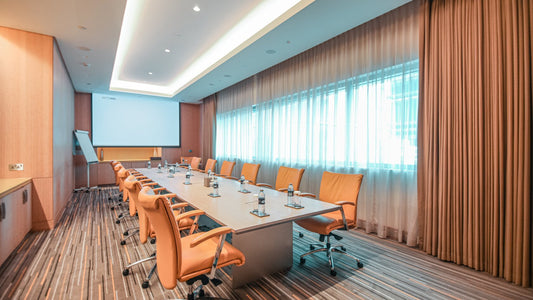 Onyx (Meeting Room 372)