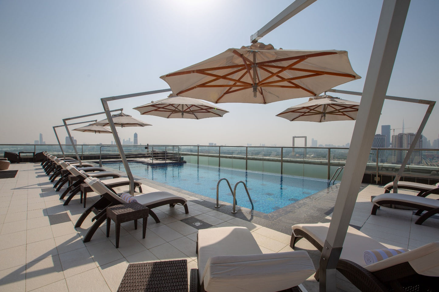 Poolside (Poolside Area 1270)