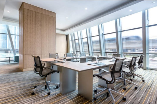 Sapphire (Meeting Room 592)