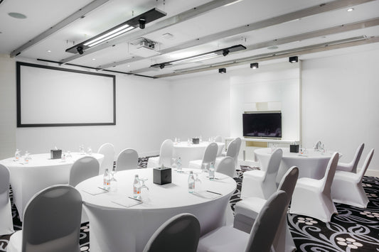 Saadiyat (Meeting Room 748)