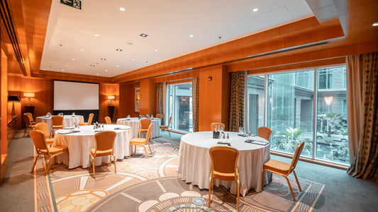 Salon 8 (Meeting Room 1246)