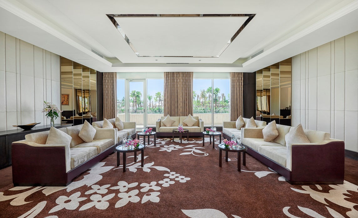 Madison (Meeting Room 1090)