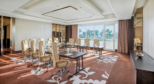 Madison (Meeting Room 1090)
