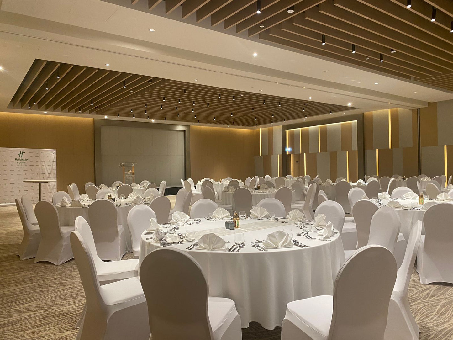 Arjan 1 (Ballroom 321)