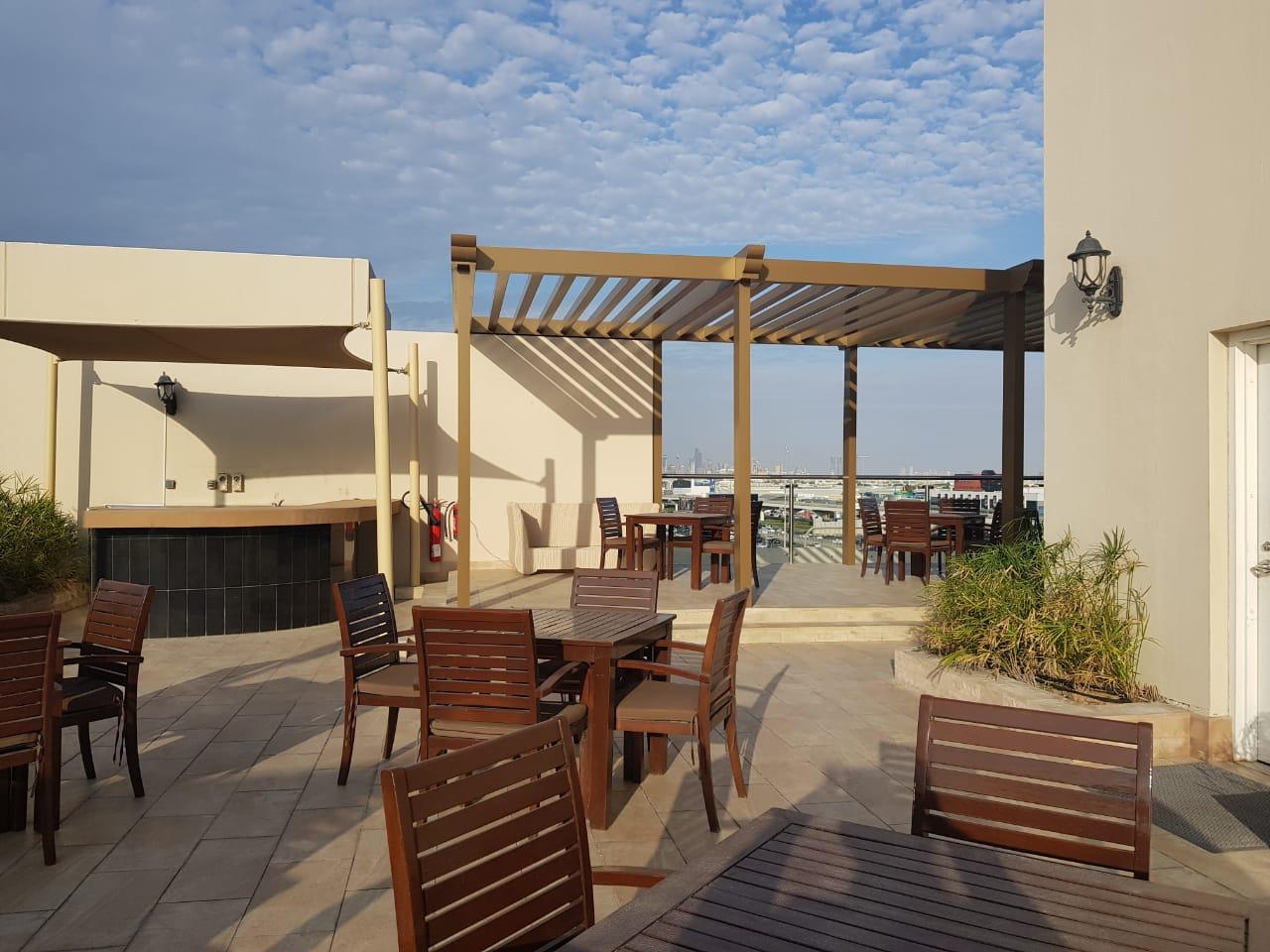 Tropicana (Rooftop 621)
