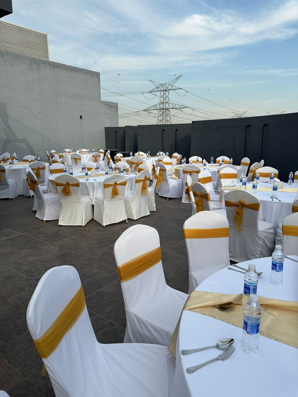 Amber Rooftop Arena (Rooftop 1081)