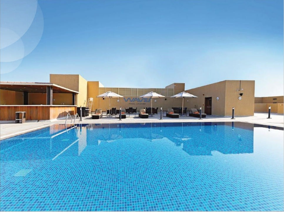 Waves (Poolside Area 589)