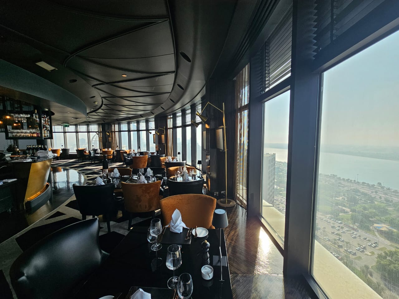 Stratos Revolving Lounge (Restaurant 1205)