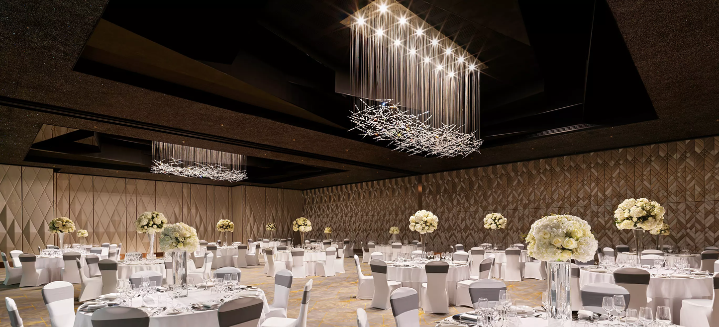 L’Obelisque (Ballroom 1209)