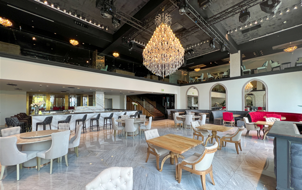 Glass House (Restaurant / Party Hall 867)