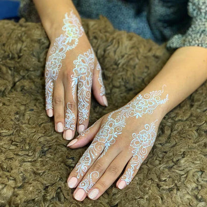 White Henna Artist - Rida