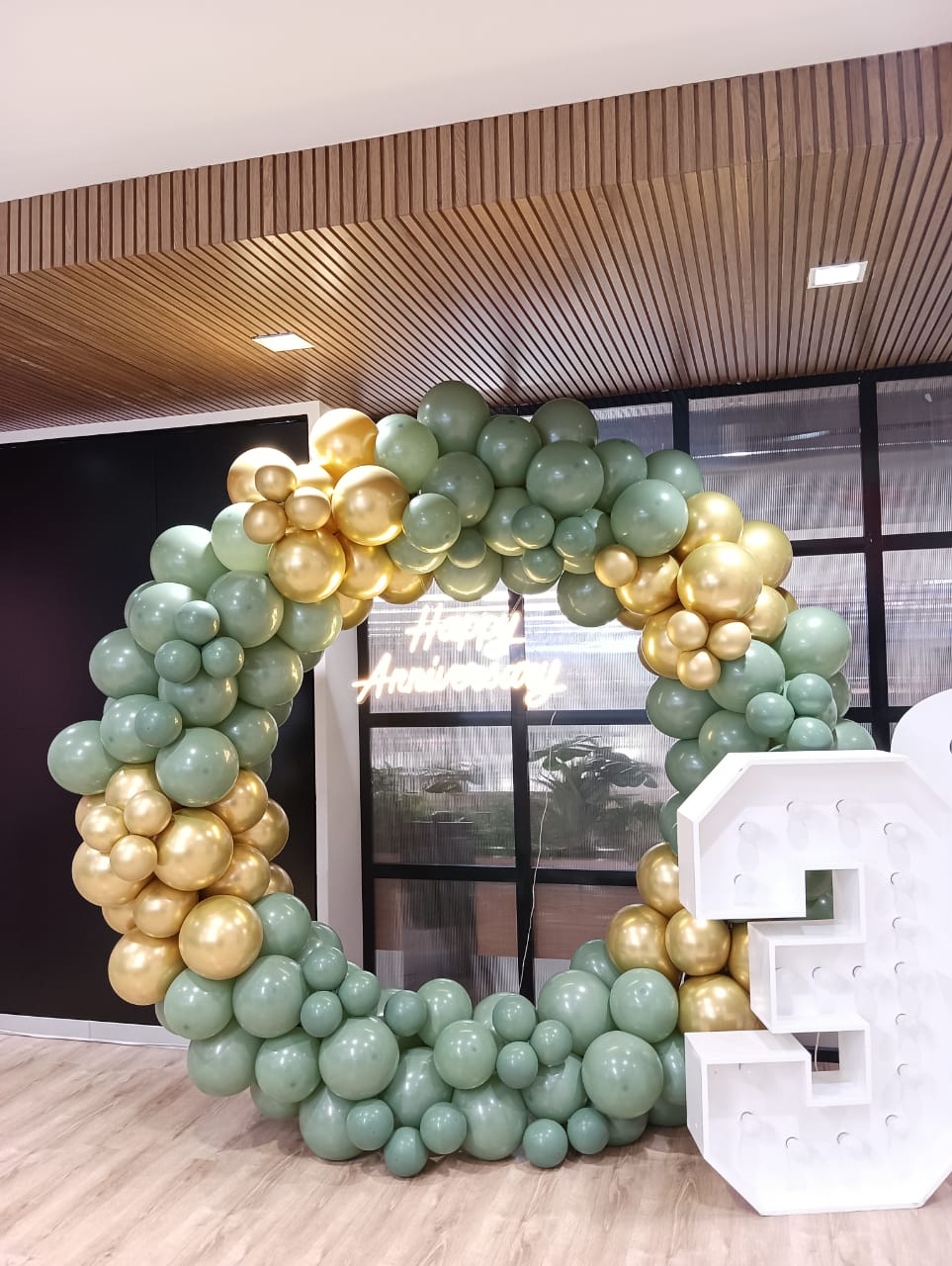 Anniversary Theme Decor