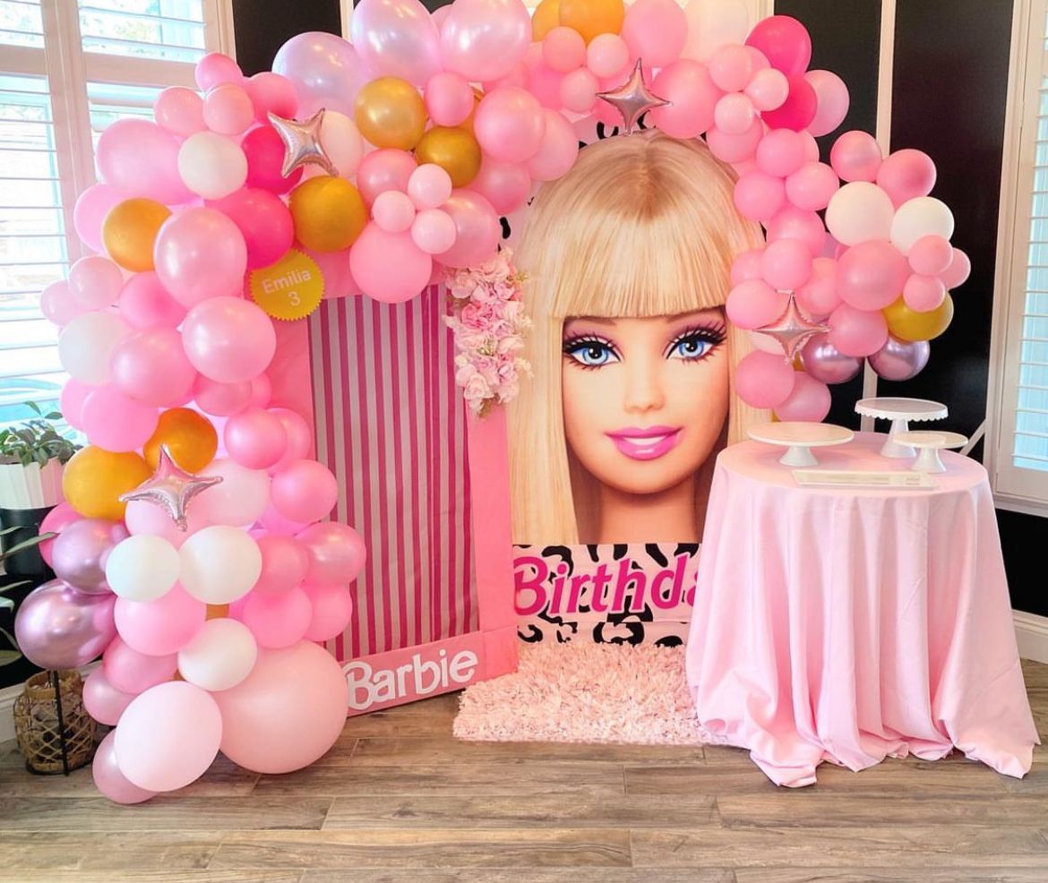 Barbie Theme Decor 3