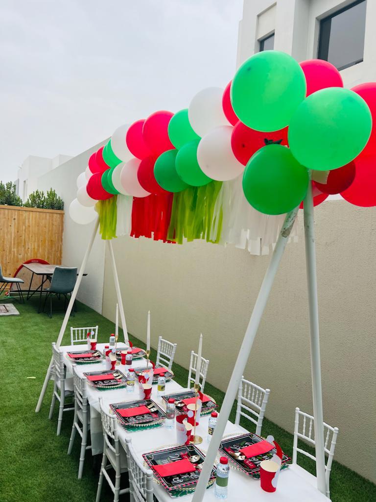 Christmas Table Decor
