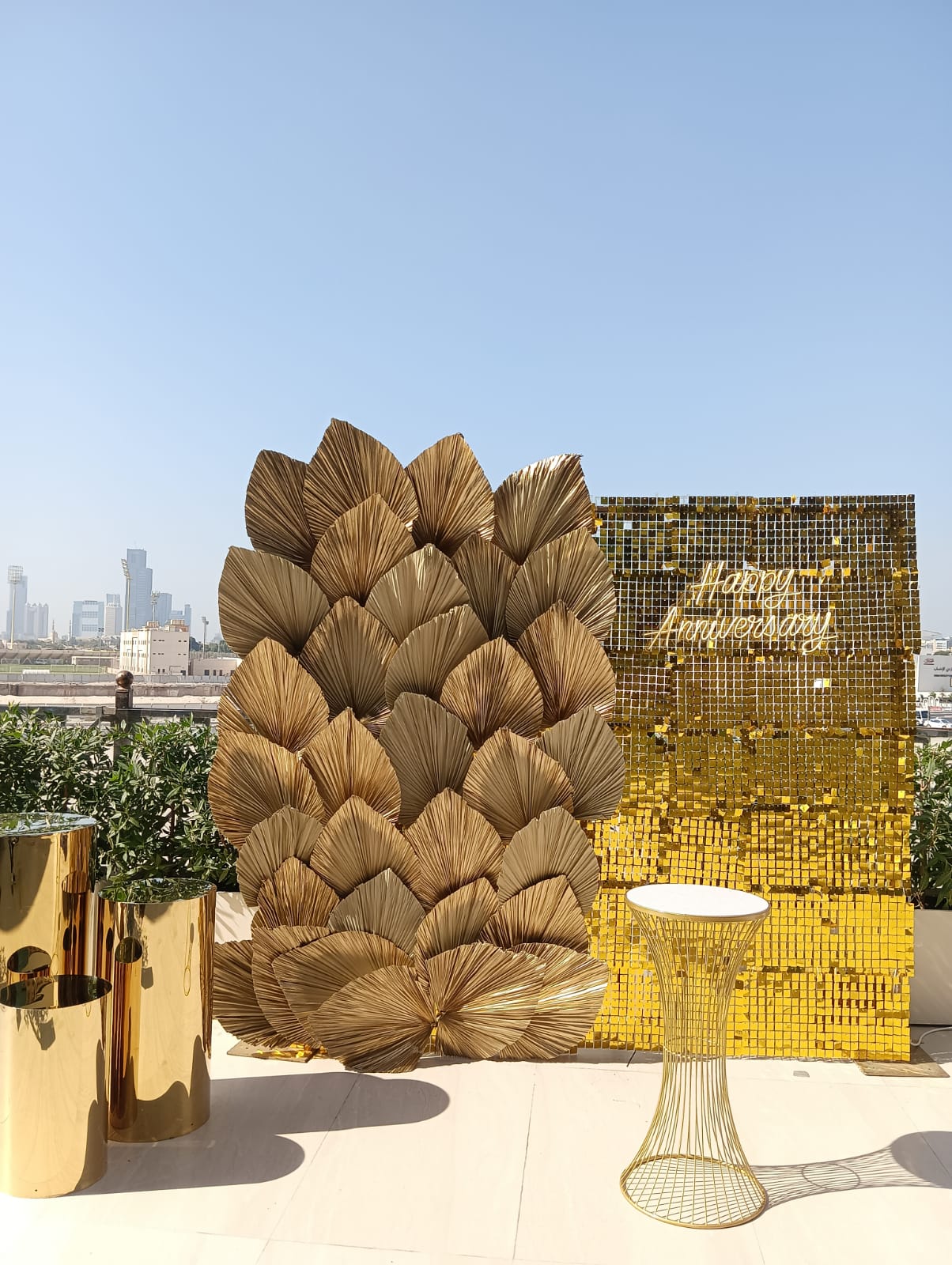 Gold Anniversary Decor