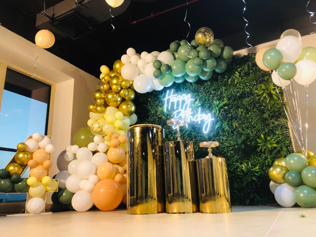 Grass Backdrop Theme