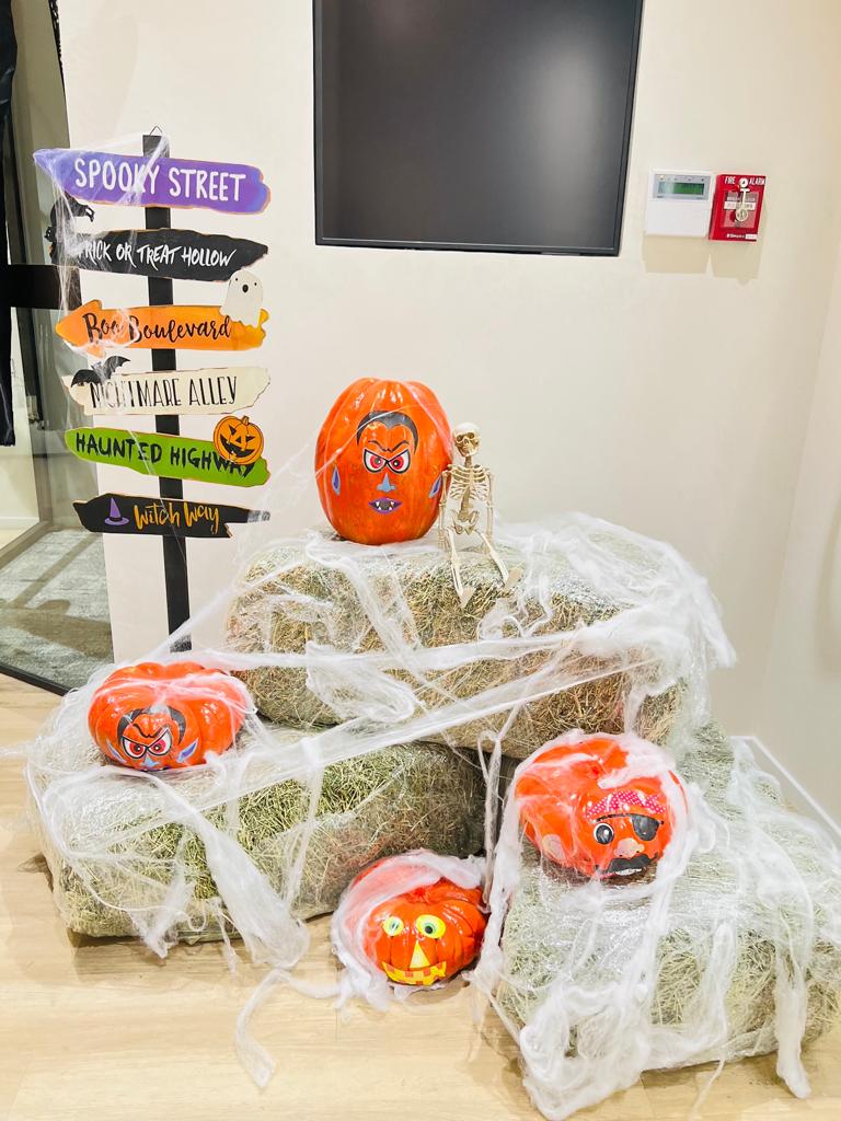 Halloween Decor 2