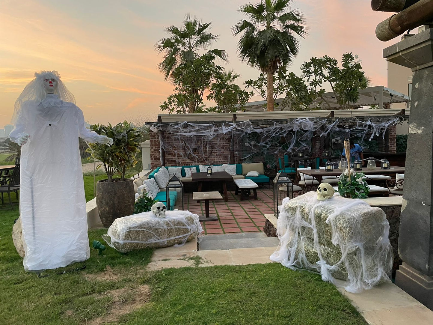 Halloween Party Decor