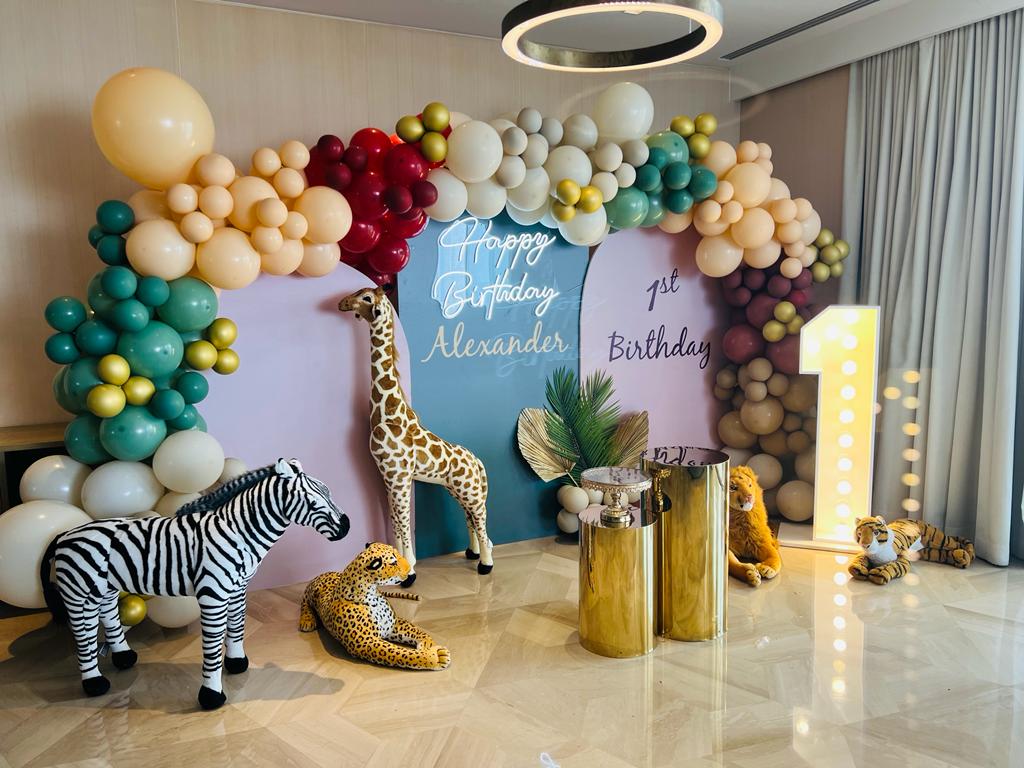 Jungle Safari Theme
