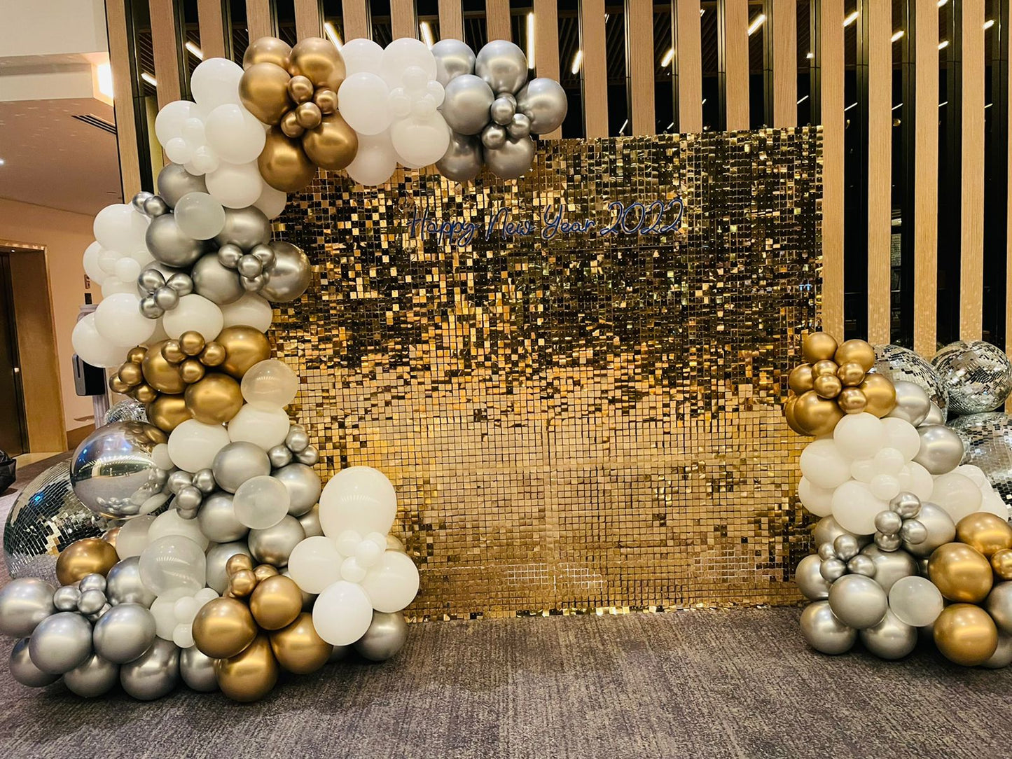 New Year 2022 Decor